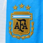 camiseta-argentina-despedida-de-messi-2026-2027-escudo camiseta-argentina-despedida-de-messi-2026-2027-escudo