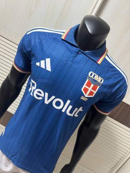 camiseta-como-primera-equipacion-version-jugador-2026-2027-1