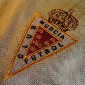 camiseta-real-murcia-segunda-equipacion-2026-2027-escudo
