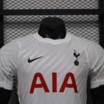 camiseta-tottenham-primera-equipacion-version-jugador-2026-2027-pecho