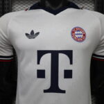 camiseta-bayern-munich-segunda-equipacion-pecho