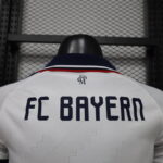 camiseta-bayern-munich-segunda-equipacion-pecho-dorsal